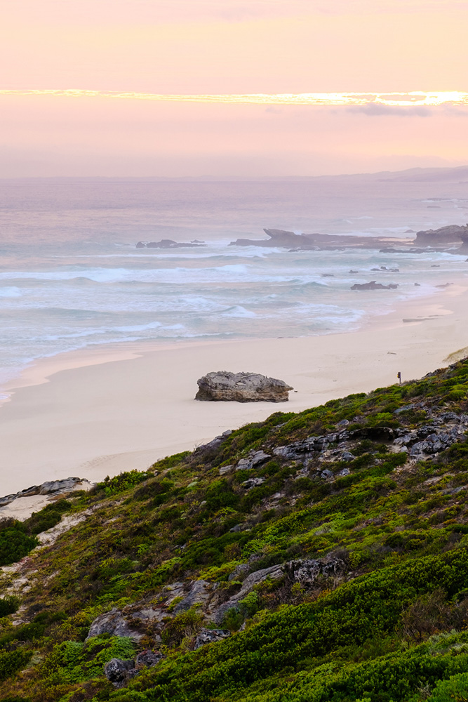 Hoop Nature Reserve : Paysages secrets et plages sauvages