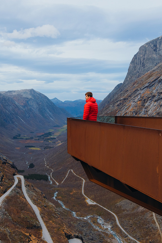 Des Alpes de Sunnmøre à Storfjorden