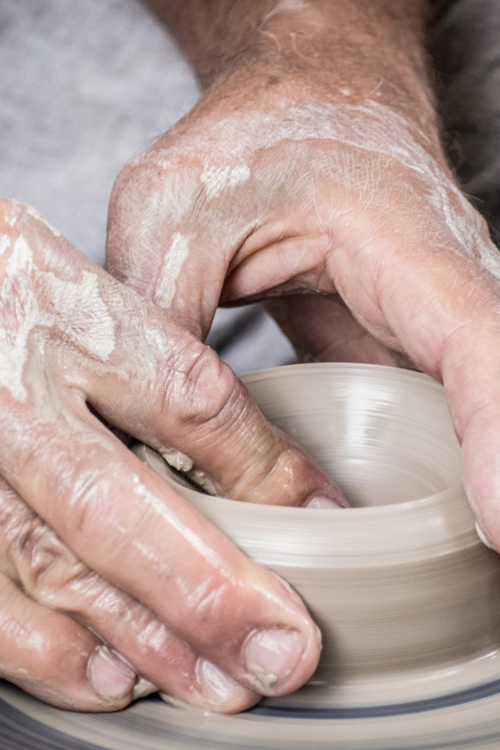 Dans un atelier de poterie à Zagreb