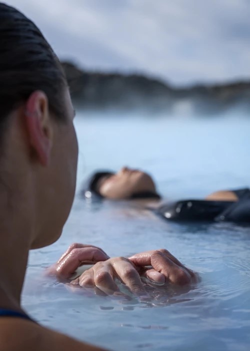 Détente dans au Blue Lagoon en Islande avec VIP Partners